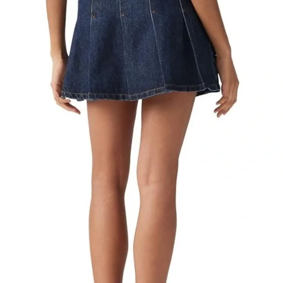 Brand New Levi’s Pleated Mini Skirt - Picture 4 of 4